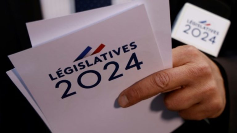 Frankreich-Wahl: Mehr als 200 Kandidaten entscheiden sich für taktischen Rückzug