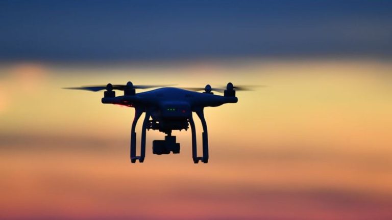 Kriminalität: Drohnen beeinträchtigen Flugverkehr – Polizei ermittelt