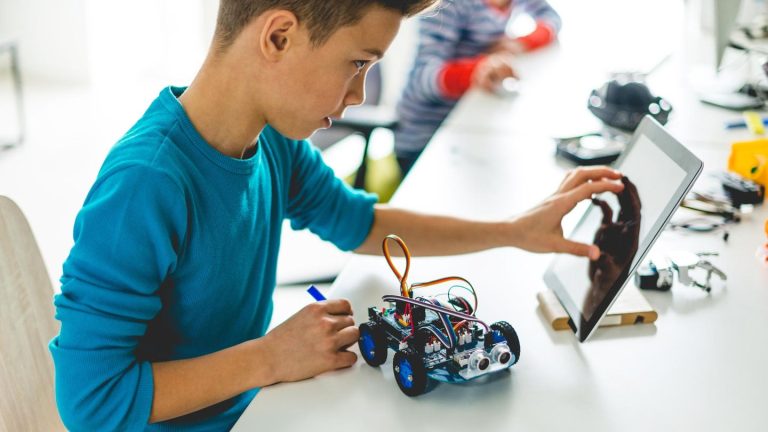 Innovative Technik: Robotik für Kinder: So lernt Ihr Nachwuchs spielerisch programmieren