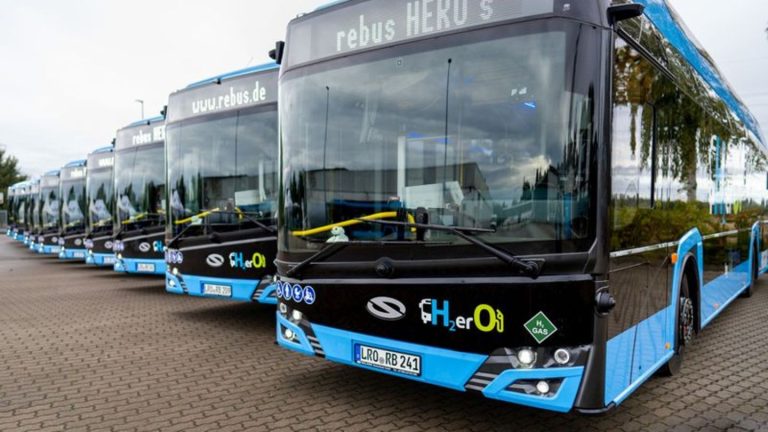 Energiewende: Neue Wasserstoffbusse im Landkreis Rostock unterwegs