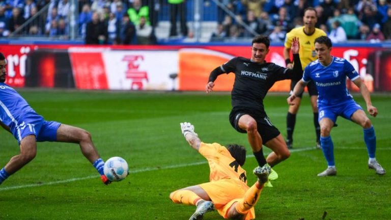 2. Fußball-Bundesliga: Zwei Hand-Blackouts: Magdeburg und Fürth spielen 2:2