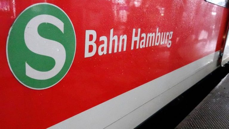 Bahnverkehr: Bauarbeiten der Hamburger S-Bahn – S1 und S2 mit Busverkehr