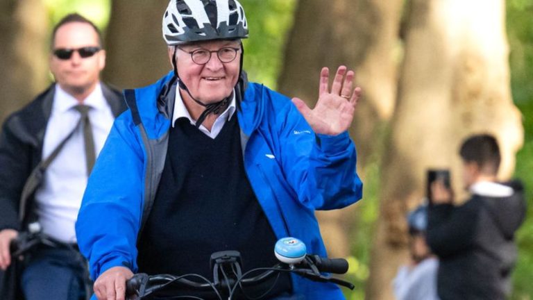 Besuch in Nordhorn: Steinmeier lobt: Ehrenamt hält Gemeinschaft zusammen