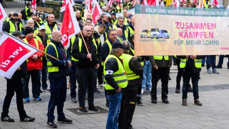 Ausstand: Erneute Warnstreiks bei Geldtransporten erwartet