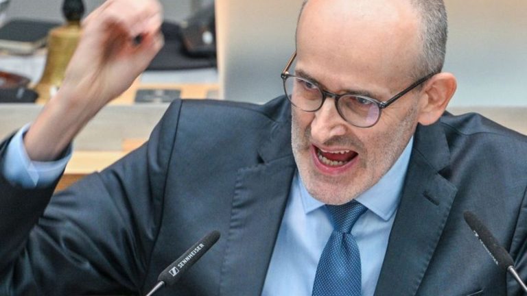 Abgeordnetenhaus: Debatte über Antisemitismus im Parlament