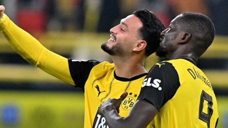 Fußball-Bundesliga: BVB-Retter in der Not: Lob für Guirassy und Bensebaini