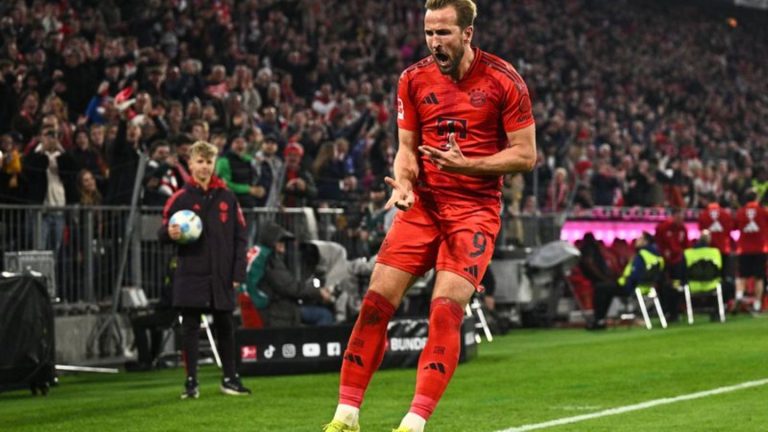 Rekordchamp gegen Vizemeister: „Weltklasse-Stürmer“: Bayern feiert Südgipfel-Sieg dank Kane