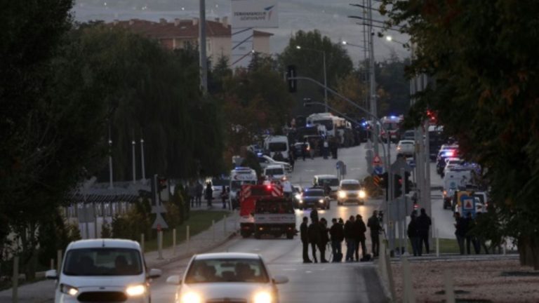 Türkei greift nach Anschlag nahe Ankara PKK-Stellungen in Nordirak und Syrien an