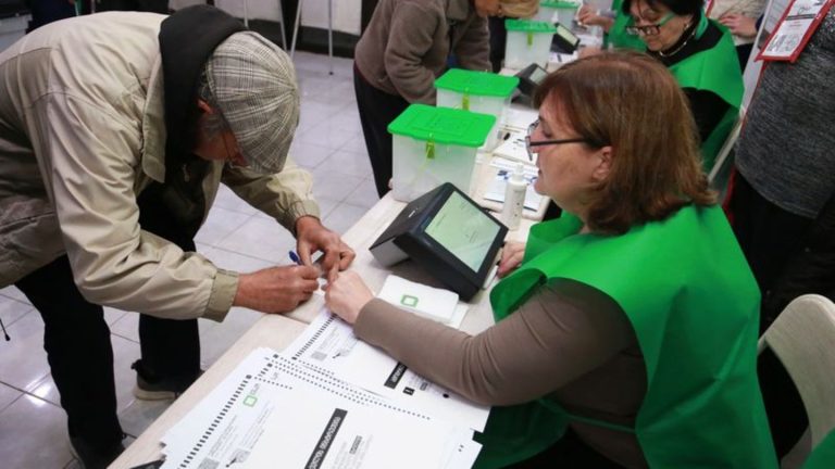 Südkaukasusrepublik: Georgien: Prognosen deuten auf Sieg der Regierungspartei