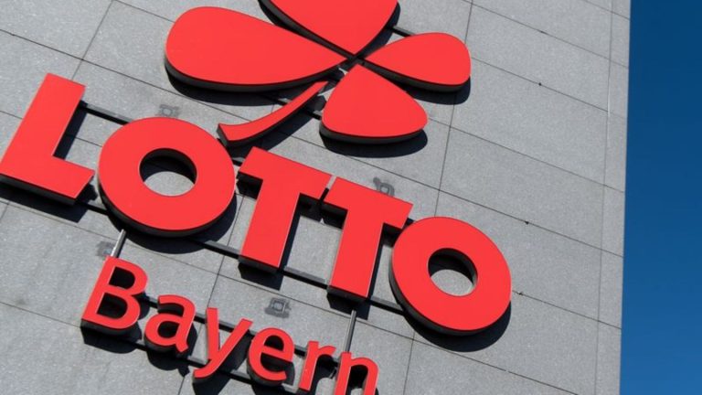 Glücksspiel: Oberfranke gewinnt mehr als 1,6 Millionen Euro im Lotto