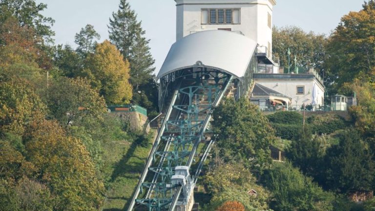 Ende der Sommersaison: Herbstrevision: Pause bei Dresdner Bergbahnen