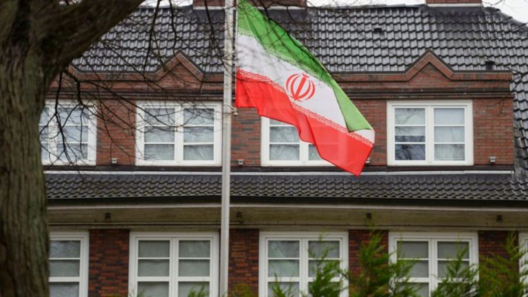 Beziehungen zum Iran: Bundesregierung schließt alle iranischen Generalkonsulate