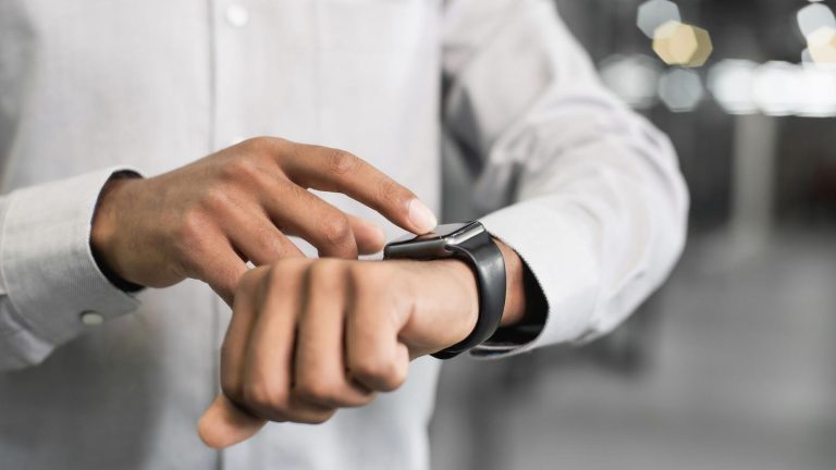 Smartwatch-Gadgets: Von Schutzfolie bis Powerbank: Cleveres Zubehör für die Apple Watch