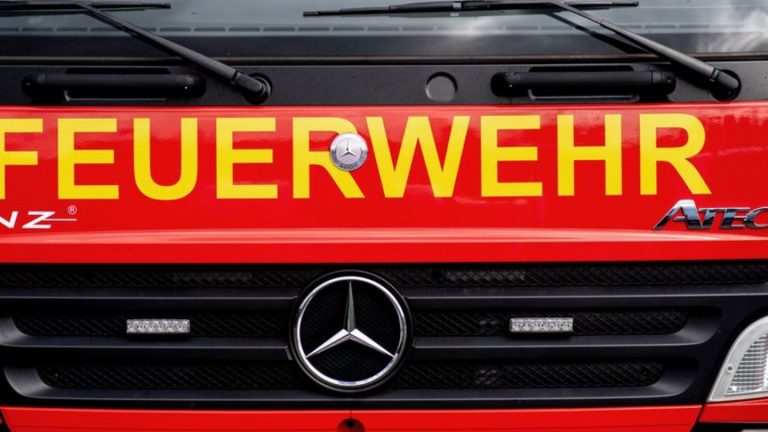 Region Hannover: Drei Verletzte bei Wohnungsbrand – Brandstiftung?