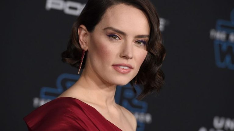 Filmprojekt: Daisy Ridley dreht Thriller mit „Bond“-Regisseur Campbell