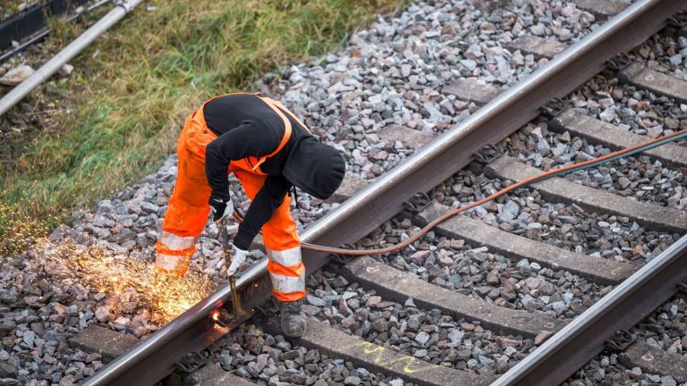 Bahn in Franken: Für ICEs und Regionalverkehr: Trasse bei Forchheim ausgebaut