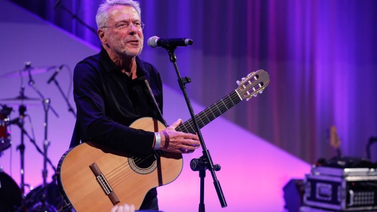 Leute: Reinhard Mey will singen, bis es nicht mehr geht