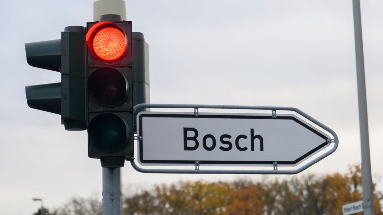 Krise in der Autoindustrie: Bosch setzt Rotstift an – 5.550 Stellen sollen wegfallen