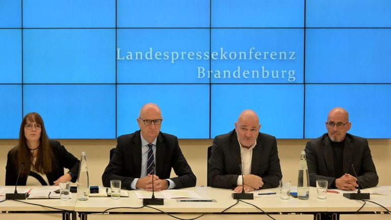 Koalitionsgespräche: Brandenburg: SPD und BSW finden Kompromiss bei Streitfragen