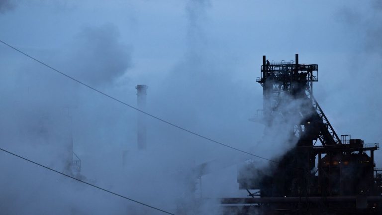 Jobabbau in der Stahlindustrie: Thyssenkrupp-Stahl will Tausende Stellen abbauen