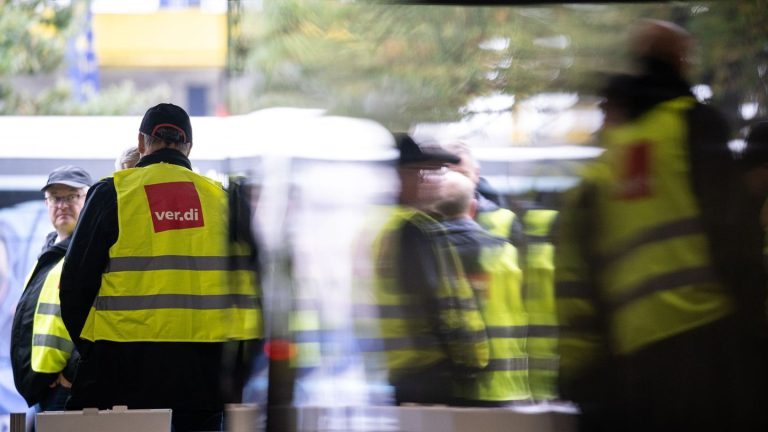 Tarifstreik: Vier Tage Busstreik in Schleswig-Holstein gestartet