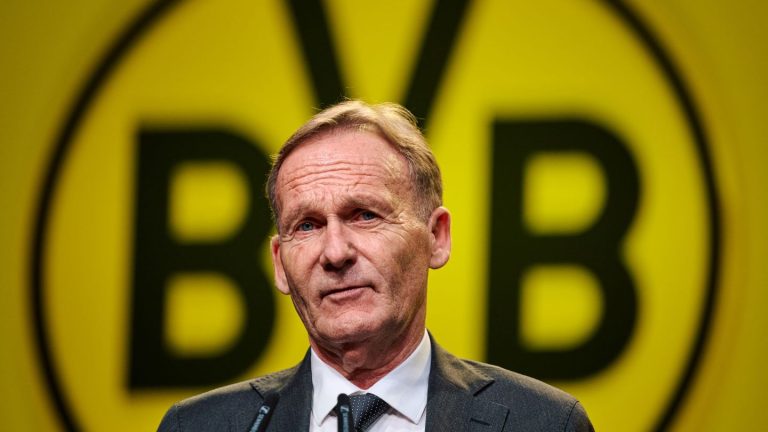 BVB gegen FC Bayern: Watzke vor Klassiker: „Der sollte mal zum Augenarzt gehen“