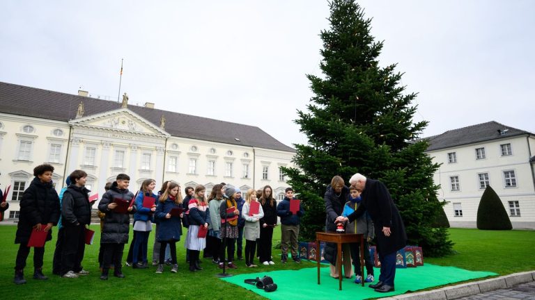 Advent: Steinmeier startet mit Berliner Kindern in die Adventszeit