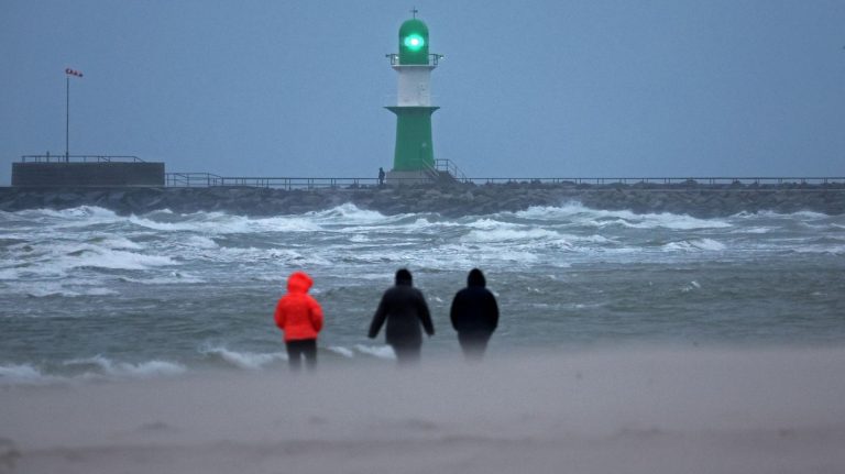 Vorhersage: Nicht kalt, aber windig bis stürmisch – so wird das Wetter am Montag