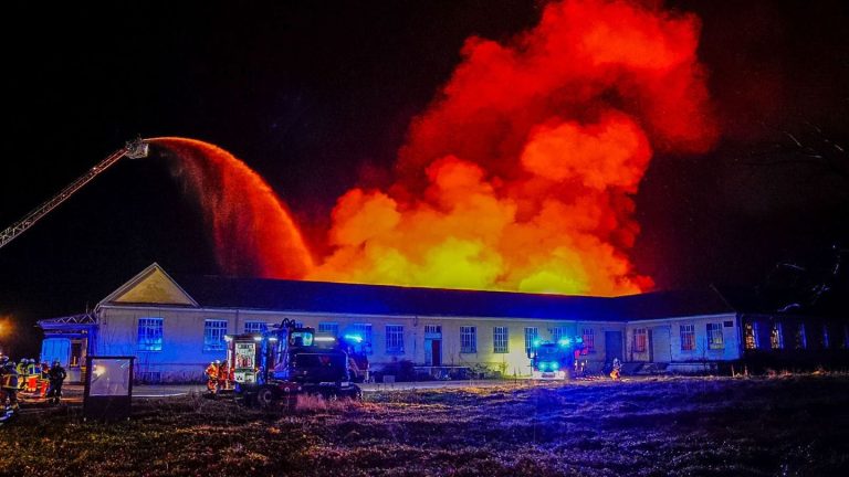 Brände: Feuerwehreinsatz in Wendlingen