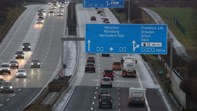 Verkehr vor Heiligabend: „Weihnachtsfrieden“ auf Thüringer Autobahnen