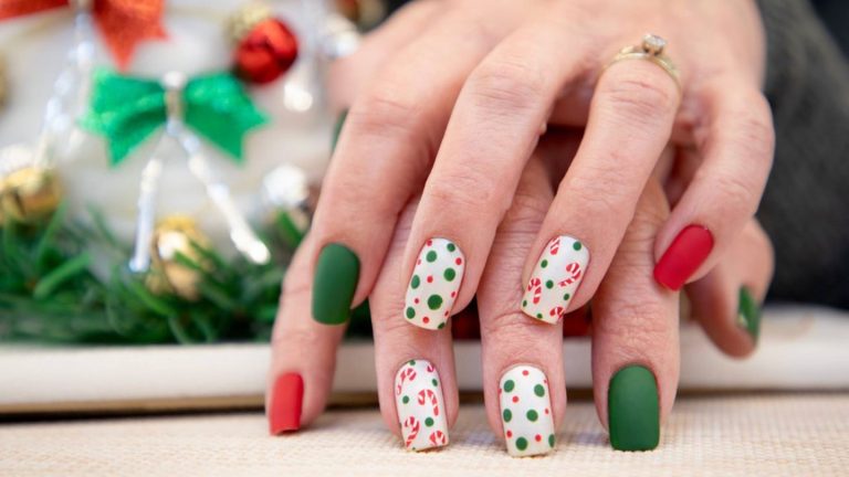 Zum Nachmachen: Diese Naildesigns bezaubern an Weihnachten