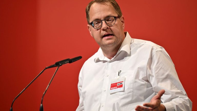 Soziales: Linke-Politiker fordert Ausbau der Schulsozialarbeit